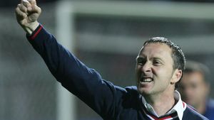 MM se spală pe mâini!** Managerul spune că nu i-a băgat "strâmbe" lui Chipciu la Gigi Becali: "Nu am probleme de personalitate"