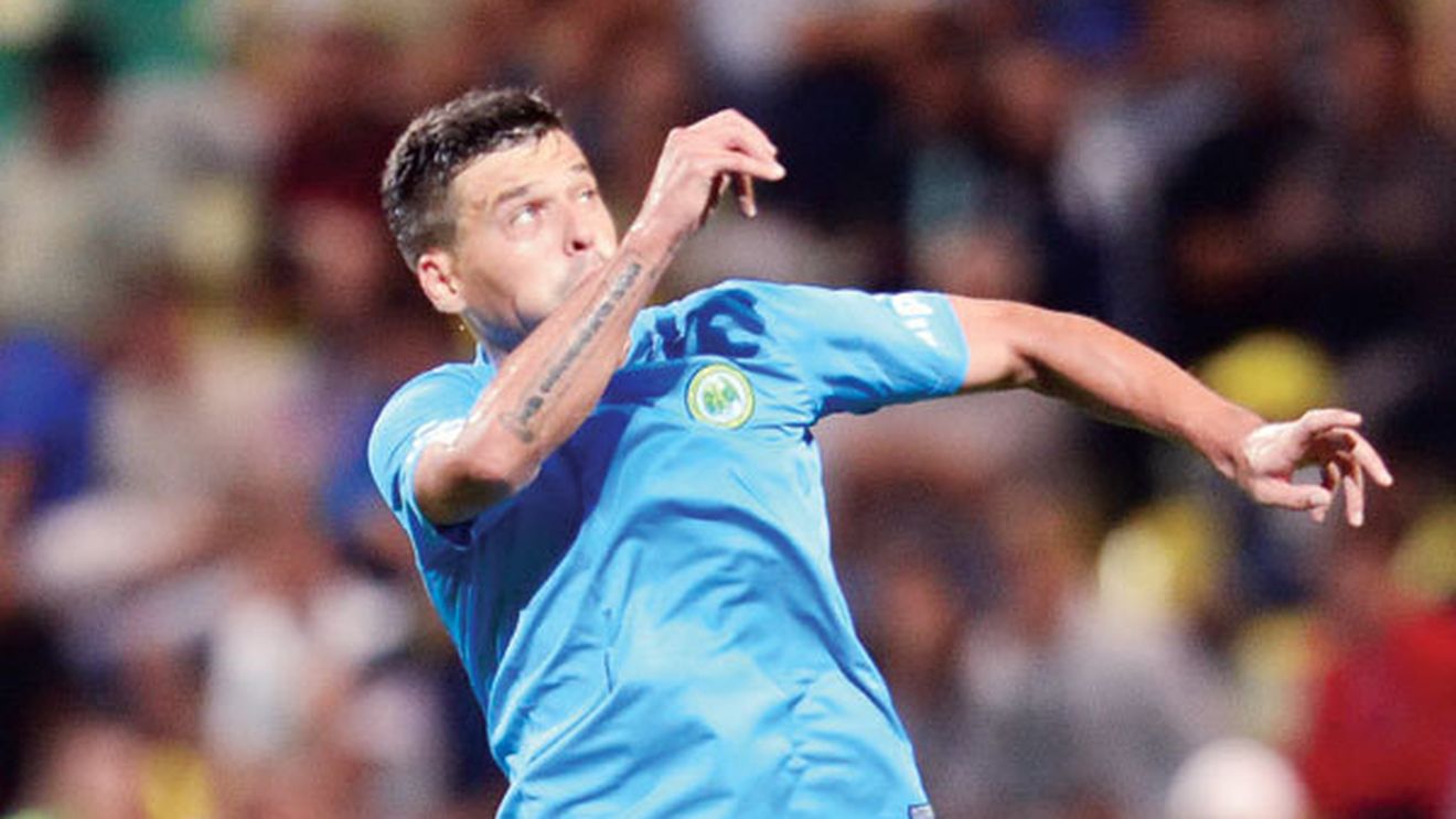 Maxim a făcut praf cel mai nebun meci al sezonului!** Fundașul descrie coșmarul: "Vorbeam singur pe teren!"