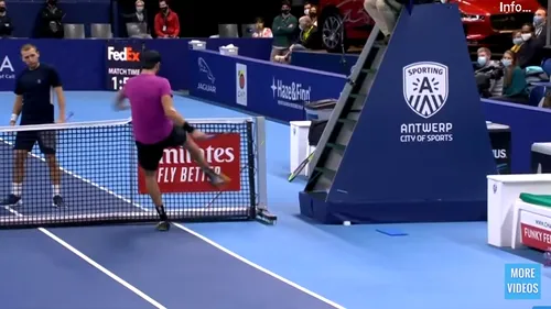 Scene de K1 la turneul de la Anvers. Karen Khachanov a luat la șuturi fileul și scaunul arbitrului | VIDEO