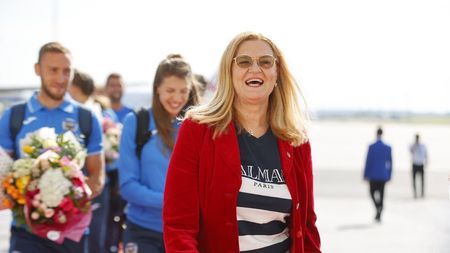 Bilanț excelent după Europenele de canotaj de la Szeged: 8 medalii! Ce a spus Elisabeta Lipă după revenirea sportivilor în țară: „Îmi doresc acest rezultat la Jocurile Olimpice”. FOTO și VIDEO