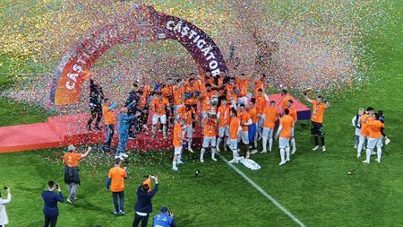 Suma de bani pe care a luat-o Corvinul Hunedoara după ce a câștiga Cupa României! Victoria a umplut conturile clubului din Liga 2