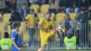 Rapid dă lovitură după lovitură pe piața transferurilor! Florin Ștefan s-a înțeles și el cu giuleștenii. Câți bani va primi CFR Cluj în schimbul jucătorului care a refuzat-o pe FCSB | EXCLUSIV
