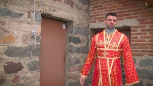 Gigi Becali likes this. Cu ce a ajuns să se ocupe Valentin Iliev, fostul fundaș din Ghencea pe care Becali îl voia "pe viață la Steaua"