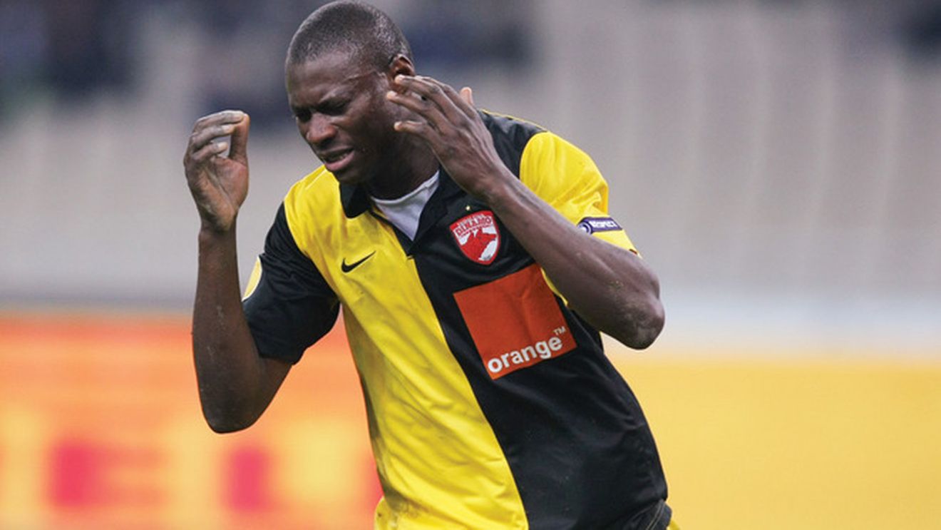 "Câinii", luați peste picior! **"N'Doye are nevoie de o operație similară cu Turcu, dar la plămâni":)