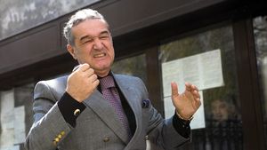 Becali: "CFR e cea mai periculoasă echipă din play-off!" Cum poate juca Steaua în Champions League fără să câștige campionatul
