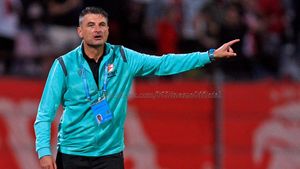 Sorin Colceag, după victoria dinamoviștilor cu Ripensia: „Arătăm muguri că putem mai mult. Jucătorii au avut caracter"