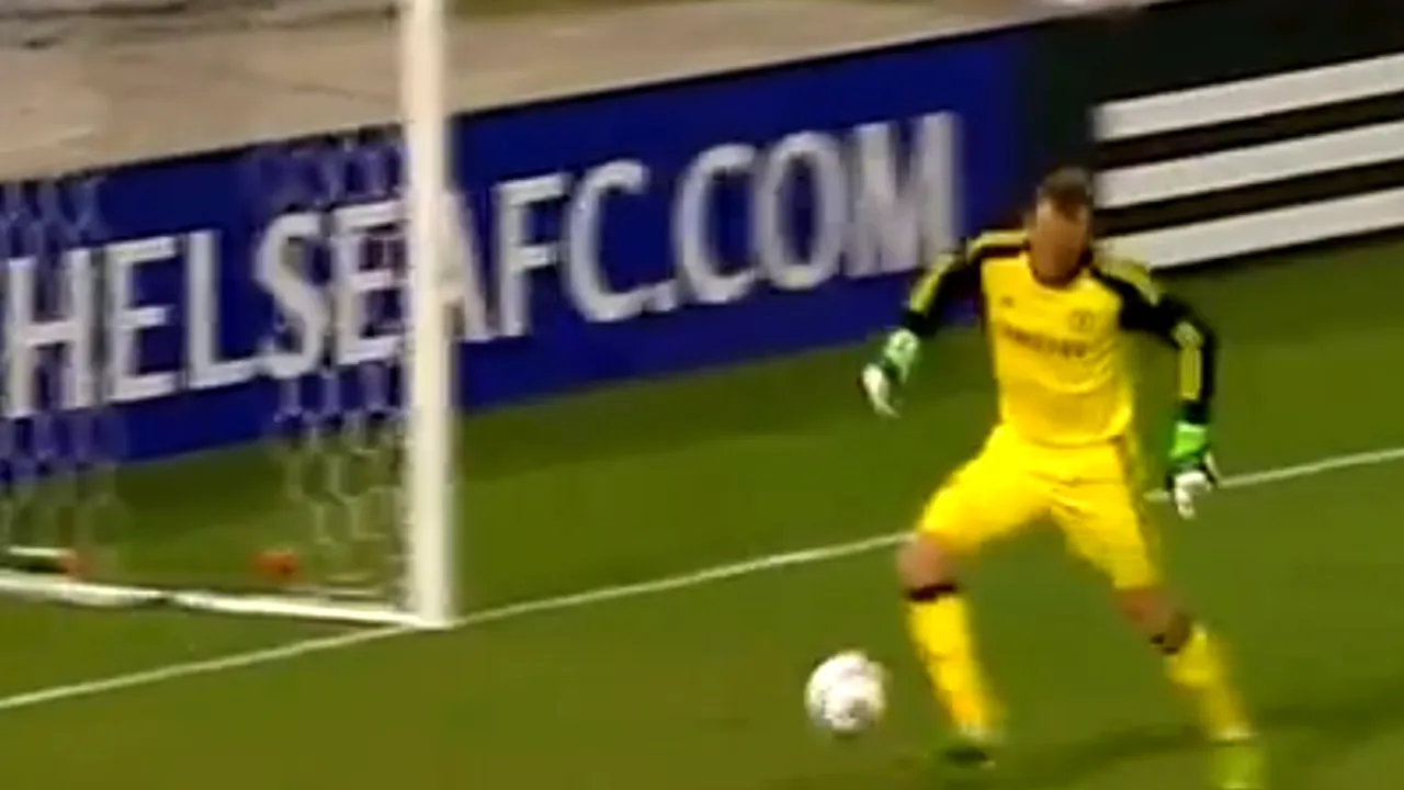 Portarul de 41 de ani al lui Mourinho s-a făcut de râs! VIDEO - Gol ridicol primit de Schwarzer în meciul amical cu AS Roma