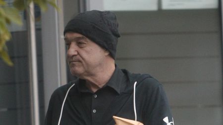 Controversatul Cristi Rizea a făcut plângere penală împotriva lui Gigi Becali la DNA. „S-a dus vremea când băga oamenii în portbagaj! E doar un interlop”