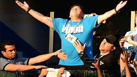 Maradona s-a trezit cu un șoc după noaptea de pomină! A aflat că a fost declarat mort, iar nebunia abia a urmat: "Chiar ne miram!"
