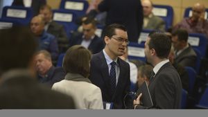 Propunerile lui Burleanu, votate zdrobitor în Adunarea Generală. Lovitură în plin pentru LPF și cluburile din Liga 1 și o ironie de final a șefului FRF: "11 voturi contra, felicitări! Ați făcut o echipă". Liga amenință cu un proces