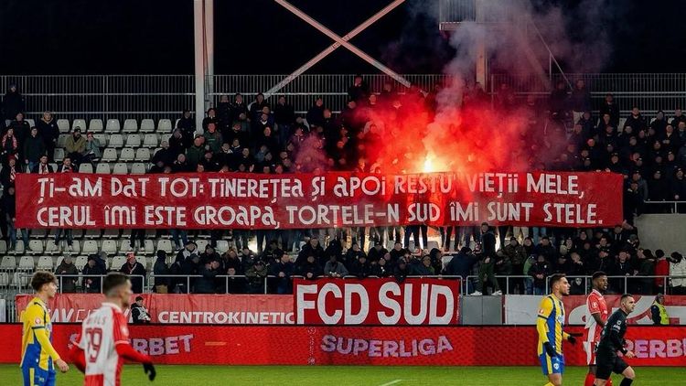 E scandal cât casa la Dinamo! Ultrașii de la SUD au făcut anunțul: „Venim doar la meciurile din deplasare! Conducerea e incompatibilă cu blazonul!”