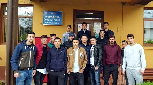 Se întâmplă în fotbalul românesc: jucătorilor li s-a interzis să se mai antreneze, primarul fuge de ei. Încă un club e gata de desființare: 