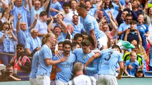 Manchester City, tot mai aproape de o „triplă” istorică! Trupa lui Pep Guardiola a învins-o pe rivala Manchester United în finala Cupei Angliei și se pregătește pentru ultimul act din Liga Campionilor