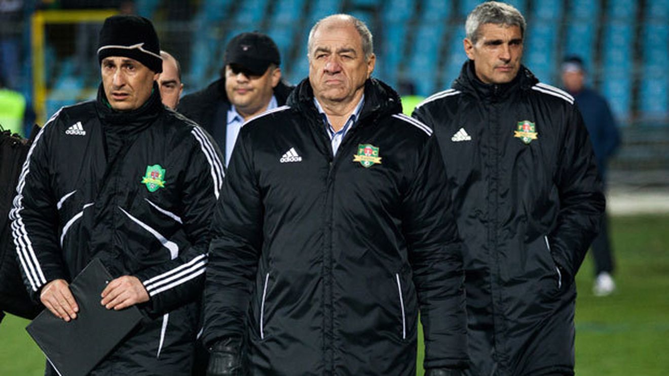 Hizo nu mai trăise asta la Vaslui!** Măsurile lui Porumboiu îl fac să se simtă legat de mâini: " Nu am avut ce face cu Dani Coman! Noi, cei de sub patroni, trebuie să ne facem treaba"