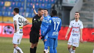 Președintele Universității Cluj s-a săturat de greșeli și acuză grav arbitrajele! „Cu un asemenea sistem nu are nici un sens. Un fenomen care până la urmă e controlat de altcineva și toate deciziile importante se stabilesc în alte zone”