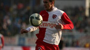 Alexe explică execuția fantastică din meciul cu Oțelul:** 'Am încercat poarta și mi-a ieșit'