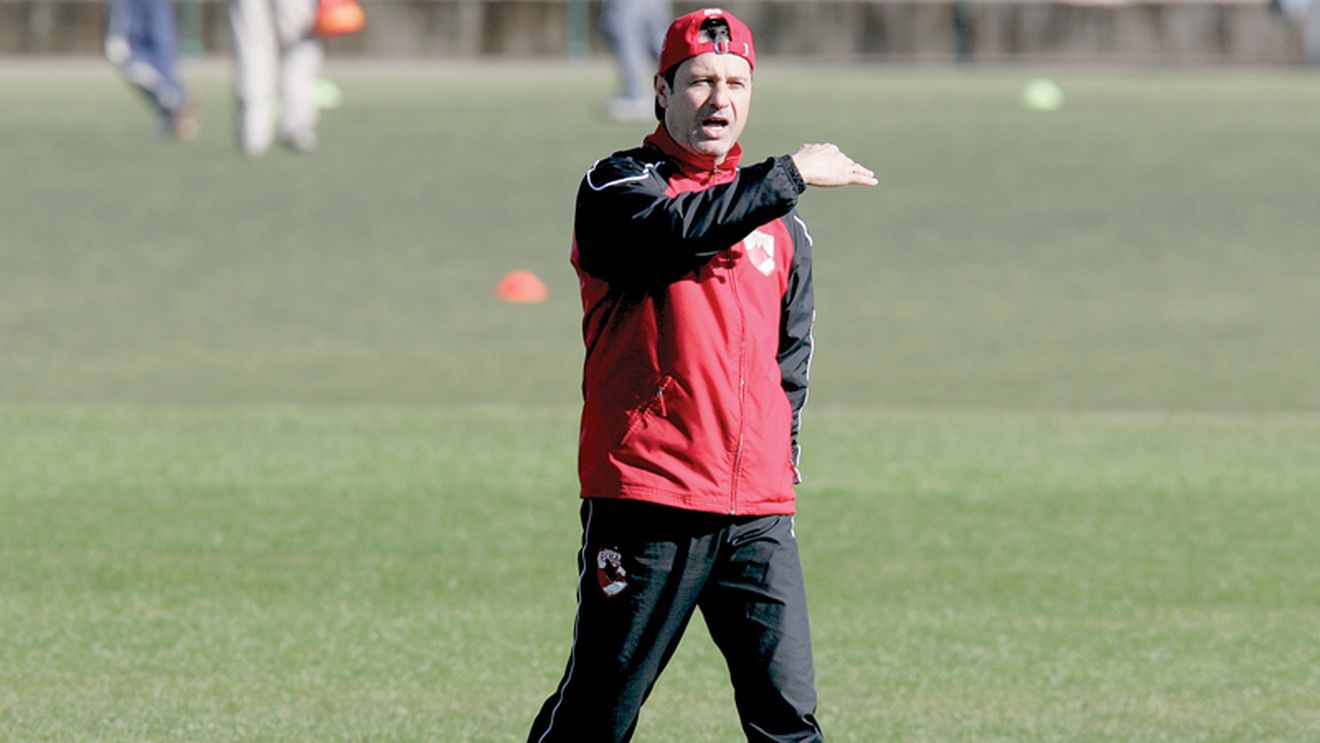 Rednic: „Mă ard fesele să vin!"