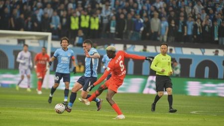 Chinezii l-au îmbrăcat în aur pe Nicolae Stanciu. Giovanni Becali a dezvăluit suma uriașă pe care o ia anual