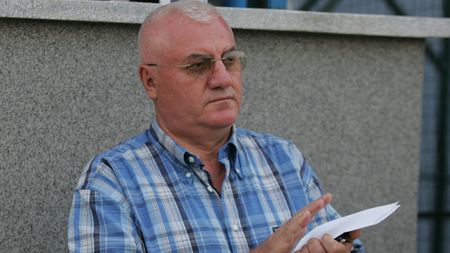Dragomir: "Dinamo a făcut bine că l-a luat pe Tamaș"
