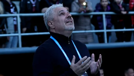 Antrenorul care a adus ultimul titlu în Giulești nu crede în rămânerea lui Marius Șumudică la Rapid: „Fanii merită altceva decât tot felul de scandaluri!”
