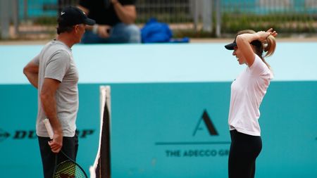 Cum a numit-o Darren Cahill pe Simona Halep, după ce şi-au dat întâlnire la Monte Carlo. Imagine alături de omul de încredere al lui Sinner