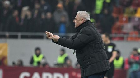 Ce n-ai văzut la TV în Rapid - FCSB 0-0. Gestul făcut de Marius Șumudică pentru fanii oaspeților chiar înainte să iasă de pe teren și cum a reacționat Cristi Săpunaru după golul „fake” al lui Alex Dobre. SPECIAL