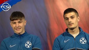 Gigi Becali îi pregătește pentru play-off pe frații Tănasă, puștii minune de la FCSB: „O să vedeți! Ăla micu îl învață pe ăla mare”