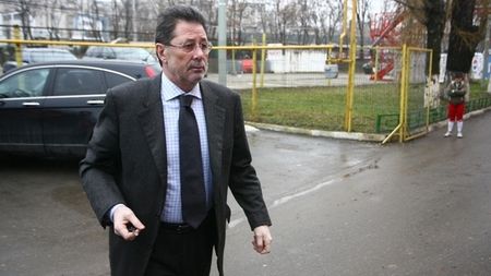 Dinu:** "Andrei Cristea vrea prea mult să iasă în evidență! Are scăpări de comportament"