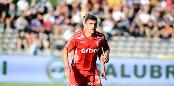 Război Claudiu Keșeru – Mircea Rednic pe banii din salariul fotbalistului. Fostul jucător de la UTA se apără, după ce antrenorul l-a atacat: „E amuzant! Erau 6 salarii neplătite”