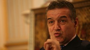 Becali a decretat: "Al treilea jucător de pe lista UEFA trebuie să fie un atacant"** Cu cine vrea Gigi să lupte contra lui Twente