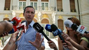 Meme Stoica anunță noi transferuri la Steaua!** "Vine sigur un fundaș! Nu e Mățel sau Ogăraru"