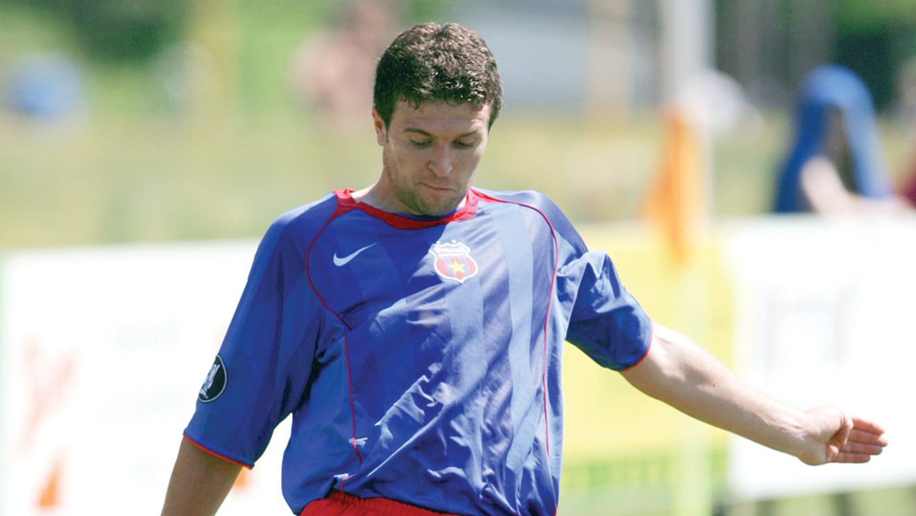 "Din cauza lui Becali nu îmi găsesc echipă"