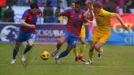 Dacia i-a dat viteză, Cîrțu îl așteaptă la prima echipă**: "Sper că Maicon nu și-a terminat golurile"