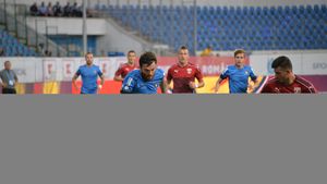 Voluntari e supercampioana fotbalului românesc! Ilfovenii înving Viitorul la Botoșani, 1-0, și câștigă al doilea trofeu în mai puțin de două luni. Costin Lazăr, erou la 36 de ani