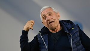 „Giovanni Becali era un țăran muncitor. În Pipera, noroiul era până la glezne". Cine l-ar fi „şmecherit" pe celebrul impresar