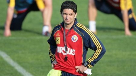 Lucescu jr:** "Nu acceptăm realitatea: nu mai avem fotbalul din trecut! Plec dacă nu calific naționala la Euro 2012"
