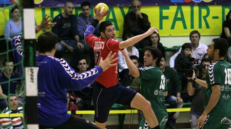 VEZI AICI rezultatele înregistrate în prima etapă a Ligii Naționale de handbal masculin