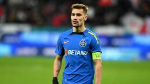 Darius Olaru, gest de campion după Rapid - FCSB 4-0! A recunoscut totul despre adversari și îi dă dreptate patronului Gigi Becali