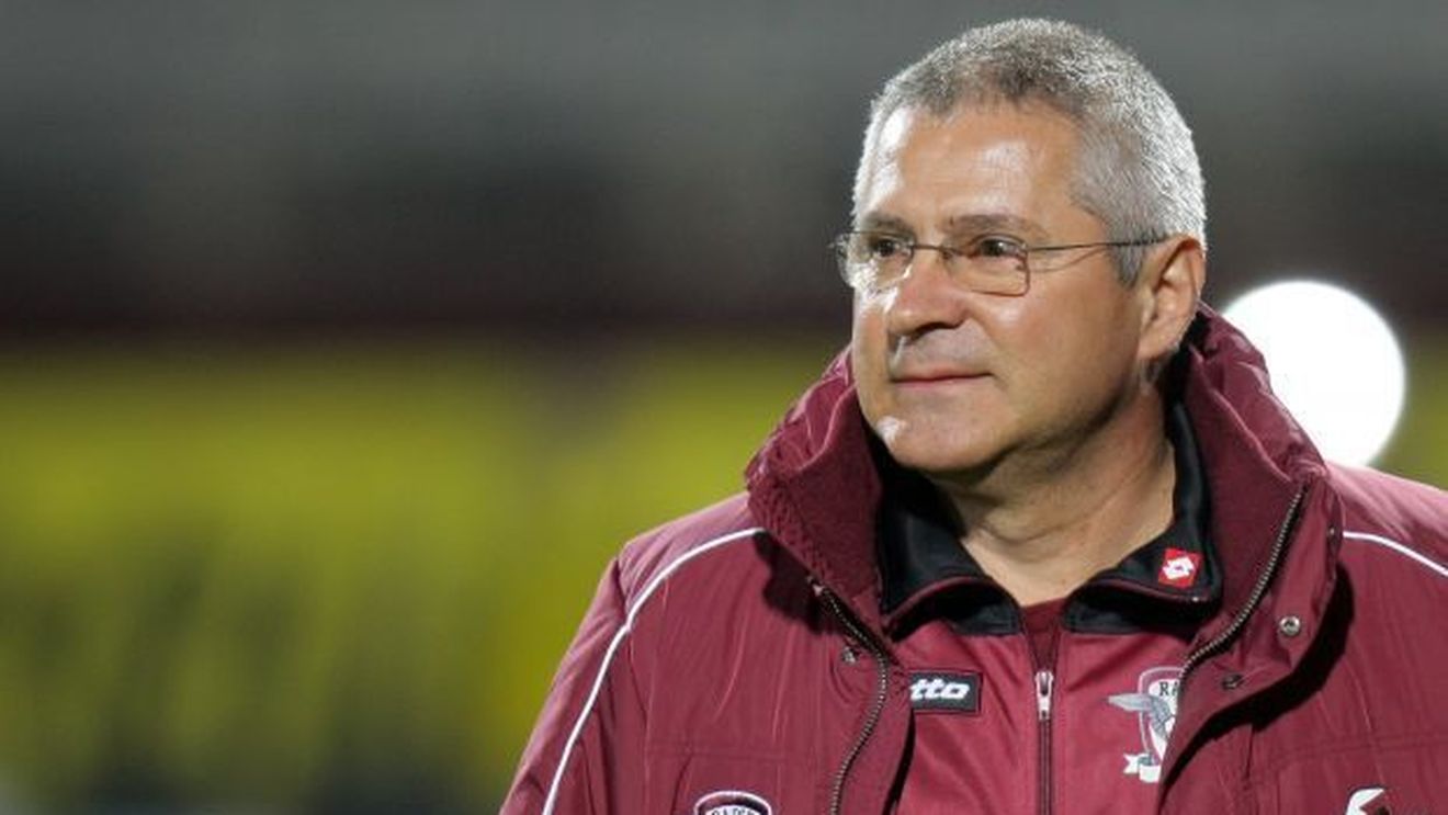 Momente dificile pentru Nae Manea: "La început a fost dureros. Știe ce boală are, iar asta îl distruge. Depinde de Dumnezeu". Gino Iorgulescu i-a sărit în ajutor fostei legende a Rapidului