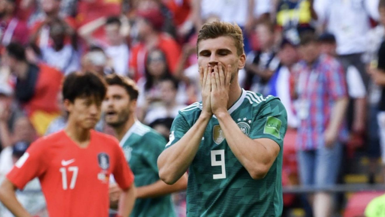 "Die Mannschaft", în genunchi! Germania se întoarce acasă după un final în care Neuer a terminat în atac. Campioana mondială n-a reușit să le pună probleme sud-coreenilor. Cronica meciului