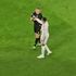 Ce nu s-a văzut la TV: Kylian Mbappe s-a dus glonț la Istvan Kovacs la pauza meciului Real Madrid – RB Leipzig! În Superliga i-ar fi dat cartonaș roșu!