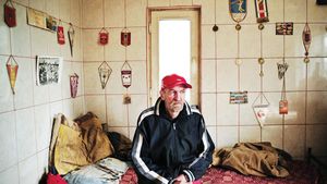 POVESTE CUTREMURĂ‚TOARE! Campionul de lângă ghenă