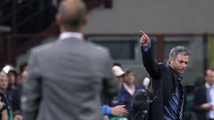 Mourinho: "Guardiola e perfect pentru BarÃ§a, i-aș fi oferit un contract pe 10 ani!"