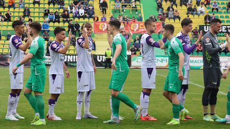 Dănuț Coman, exploziv la început de play-off! Și-a pus jucătorii la zid și n-a iertat nici ”sponsorii”. Ultimul salariu la club, în toamnă!