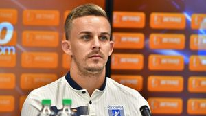 EXCLUSIV | Ce riscă Nicușor Bancu după scandalul de la meciul cu Viitorul: "Rasismul este destul de prezent în sportul românesc"