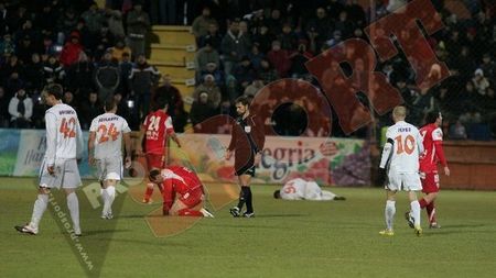 Acuzații grave după victoria "câinilor" de la Tg. Mureș:** "A fost o mare hoție! S-a văzut mafia dintre Tudor și Crăciunescu"