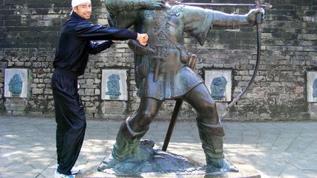 Robin Hood din Pechea!** Bute vorbește despre calitățile și defectele lui Froch, dar și despre strategia sa de meci: "Doar nevastă-sa mă sperie!"