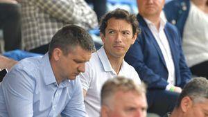 Asta da surpriză! George Ogăraru a intermediat transferul atacantului FCSB în Anglia: „Se știa din perioada Ajax cu el”