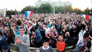 Vuvuzele, torțe și... Oțelul!** Peste 3.000 de gălățeni au sărbătorit titlul "la Păpădie"