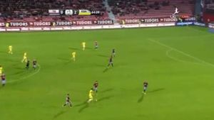 VIDEO Gol fabulos reușit de "omul care poate să sugrume un urs"!** Reușita magnifică în stil "Leo Messi"